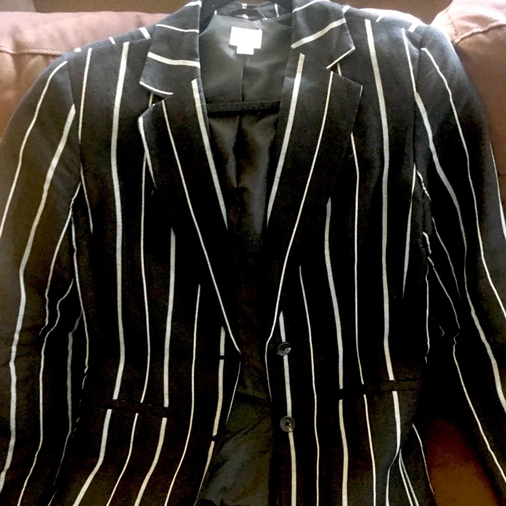 Black blazer with white stripes